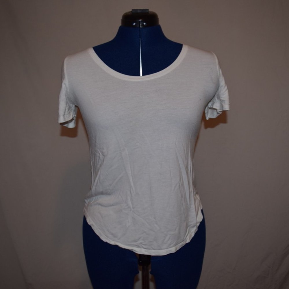 White T-shirt